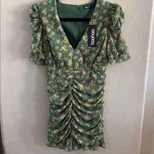 Boohoo dress size 2 petite